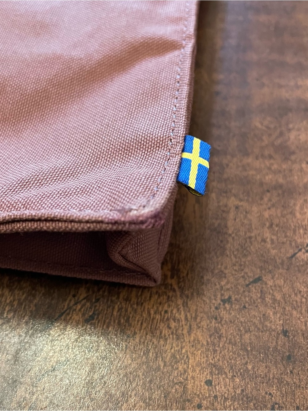 EUC Fjallraven Pocket Crossbody Bag - Mesa Purple / Dusty Rose - Picture 7 of 12